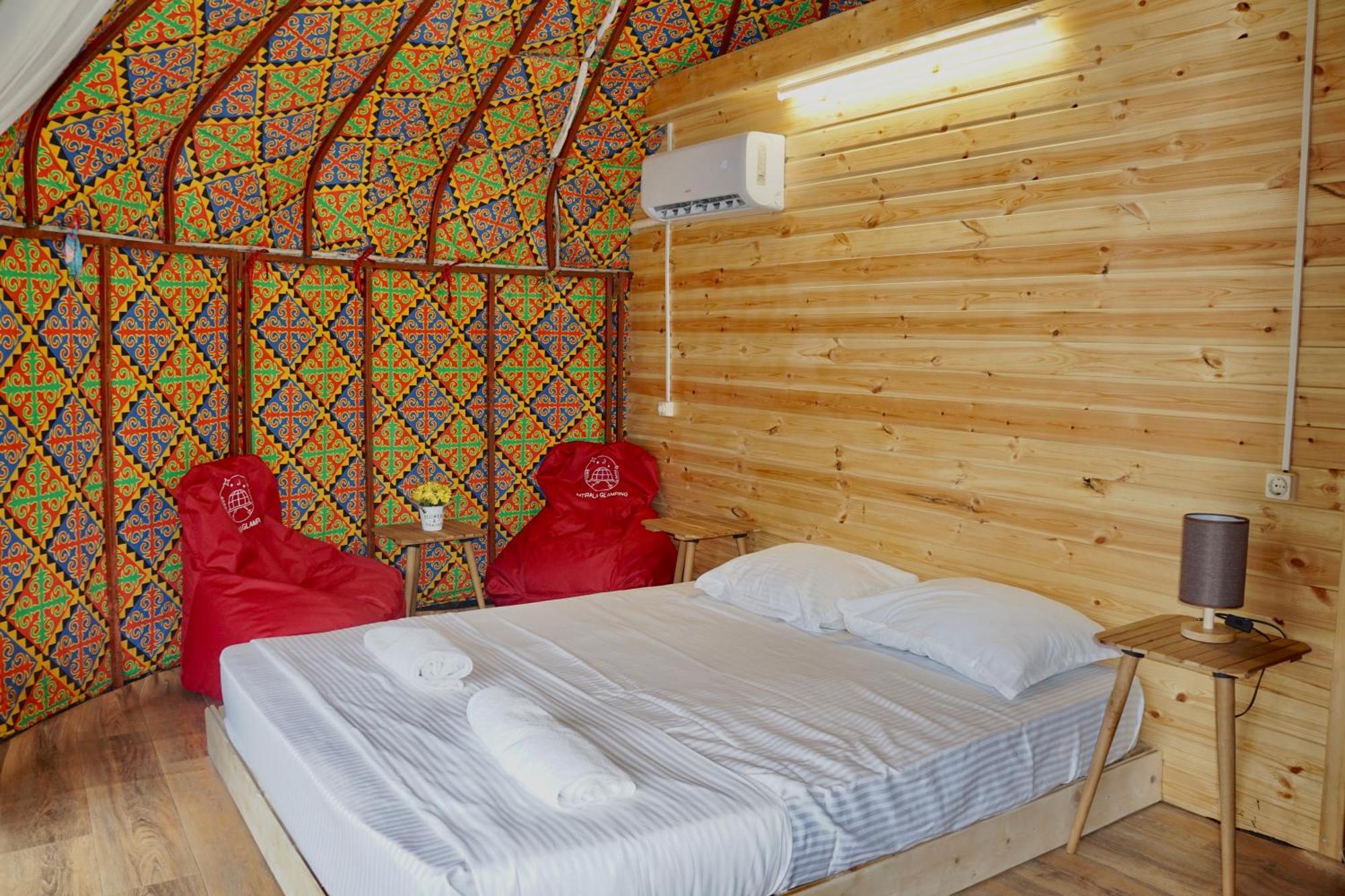 Mtirala Glamping Hotel Chakvistavi Eksteriør billede